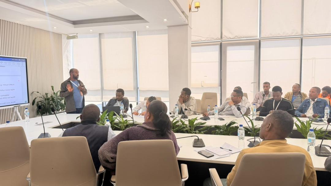 መደበኛ የአመራሮች ወራዊ ስብሰባ እና ለቀጣይ ለሚጠብቀን ሱፐርቪዥን የቅድመ ሥራዎች ኦርቴሽን ነዉ ። ( የሁለቱም ህብረት አመራሮች )