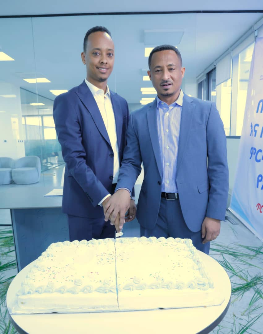 የኢሚግሬሽንና ዜግነት አግልግሎት ህብረት ቁጥር 1 እና 2 ዉጤታማ ምርጫ ለተምሳሌት ሃገር በሚል ርዕስ ይዞ የወጣዉ የፓርቲያችን መጻሄት ላይ ለአባላት ስልጠና መሰጠት ጀመረ