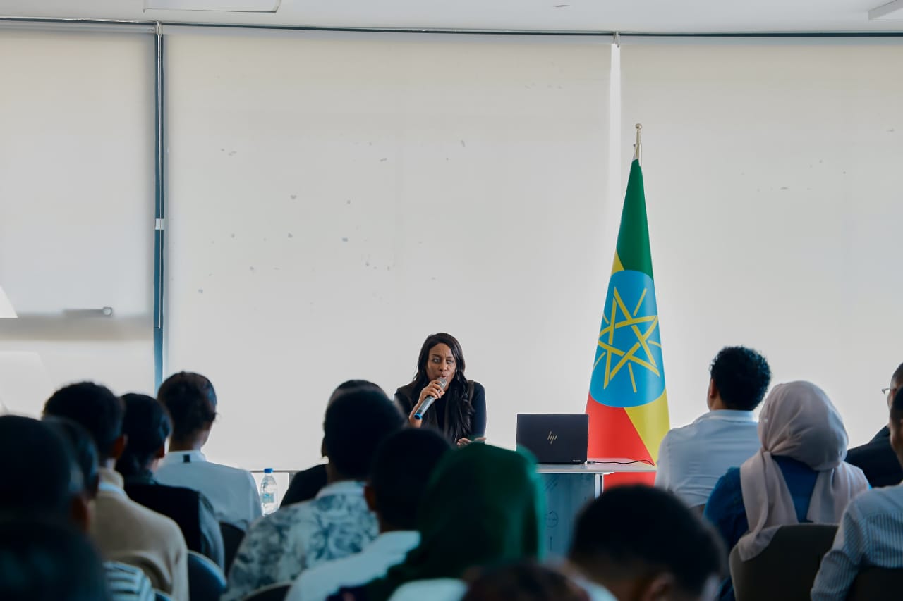 ሁሉም አባላት የብልፅግና እሳቤ በመረዳትና ደንቡን በመገንዘብ ለቀጣይ ተልዕኮ ራሳቸውን እንዲያዘጋጁ ተጠቆመ።