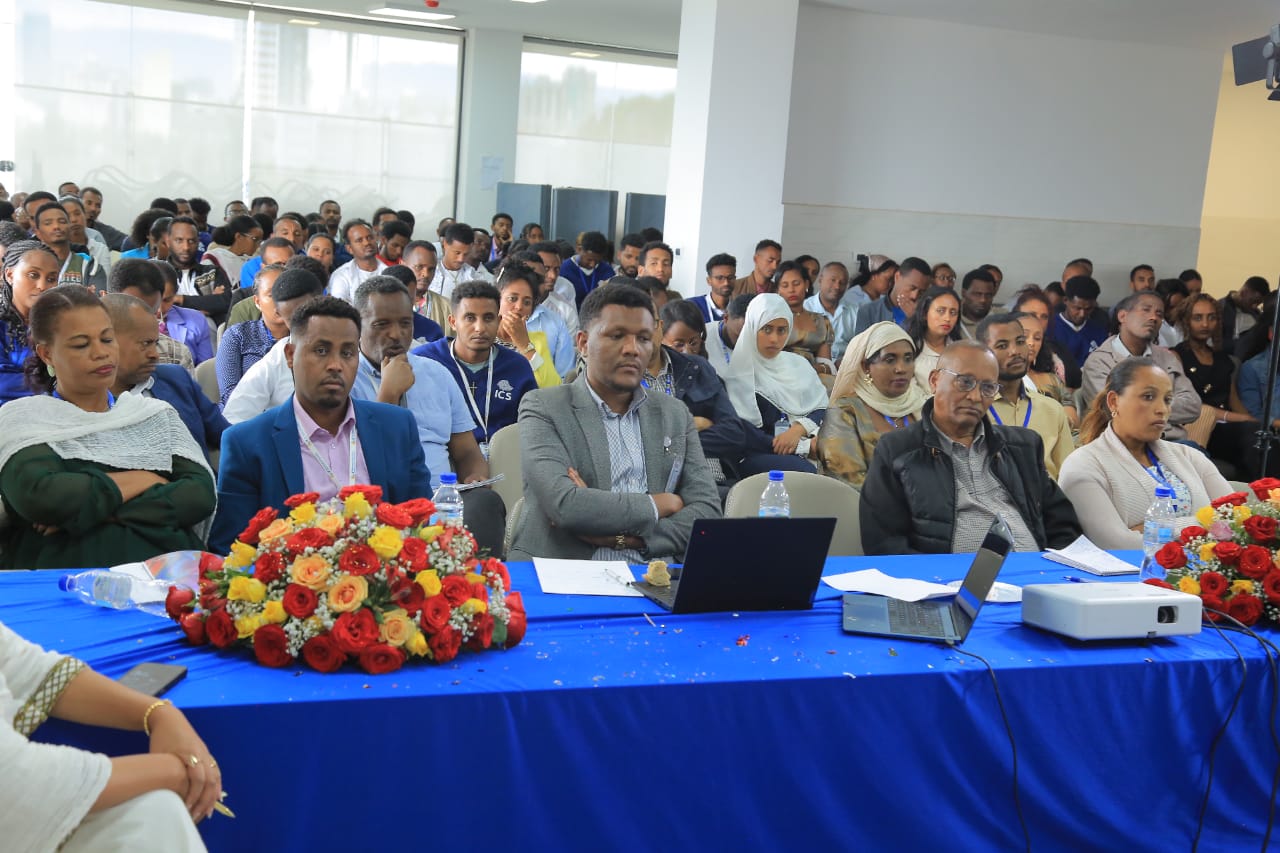 የኢሚግሬሽን ዜግነት አገልግሎት የብልፅግና ህብረት ቁ1 ና 2 የ3ኛ ሩብ ዓመት የዕቅድ አፋፃፀም ሪፖርትና የአባላት ኮንፍረስ አከናውኗናል።
