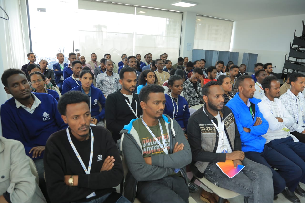 የኢሚግሬሽን ዜግነት አገልግሎት የብልፅግና ህብረት ቁ1 ና 2 የ3ኛ ሩብ ዓመት የዕቅድ አፋፃፀም ሪፖርትና የአባላት ኮንፍረስ አከናውኗናል።